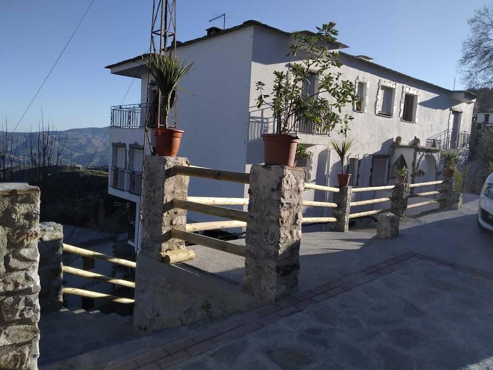 Alojamiento Rural Mirador Del Avellano 알푸하라 데 라 시에라 외부 사진
