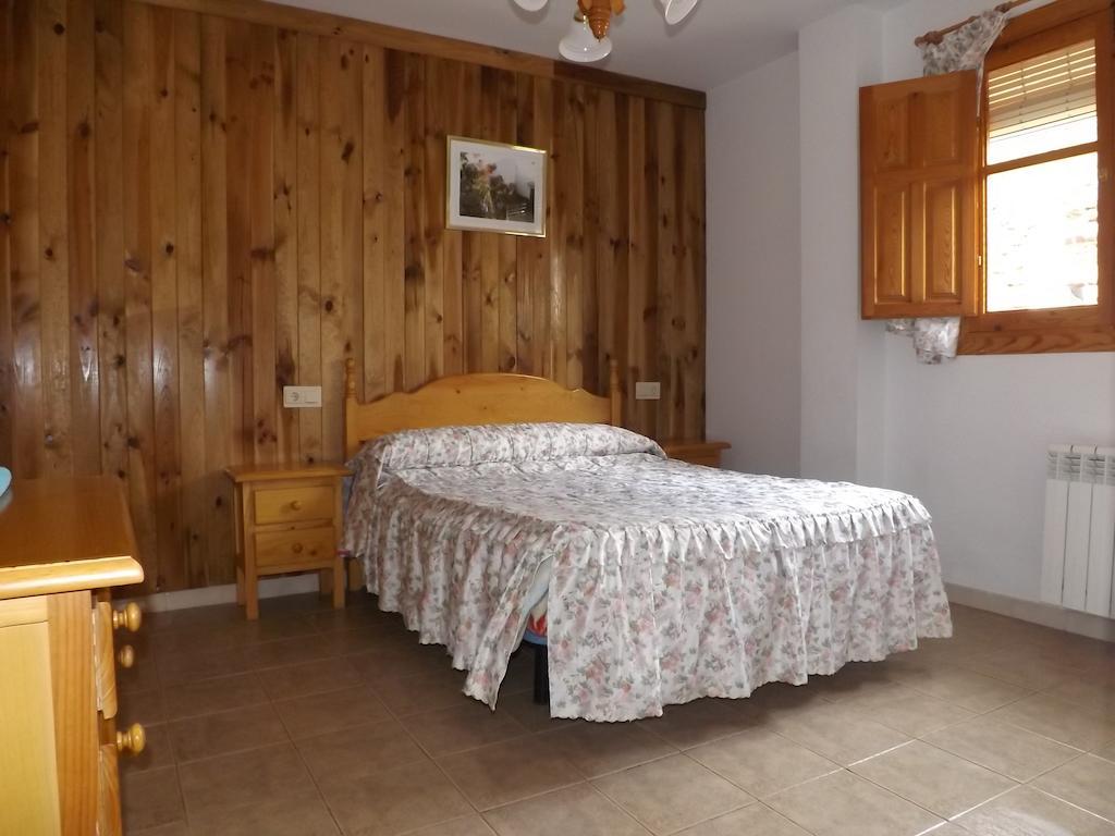 Alojamiento Rural Mirador Del Avellano 알푸하라 데 라 시에라 객실 사진